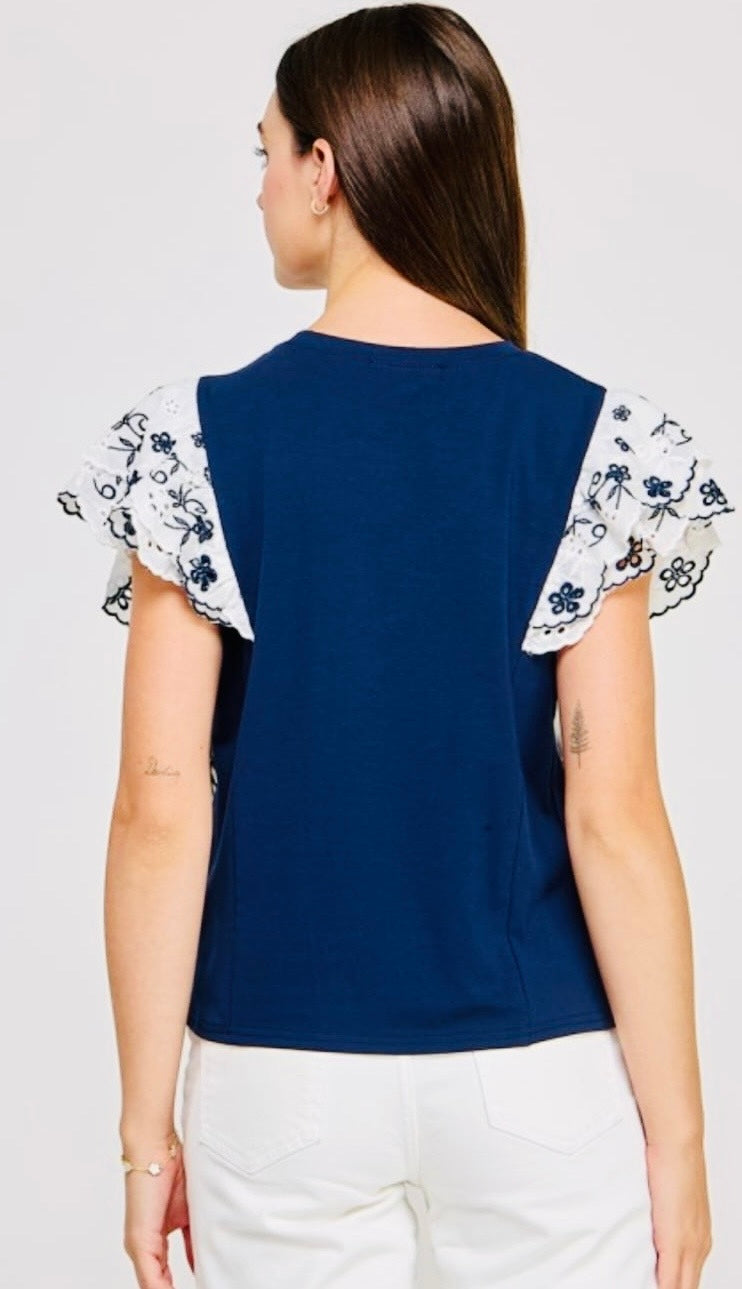 Ruffle embroidery round neck T-shirt